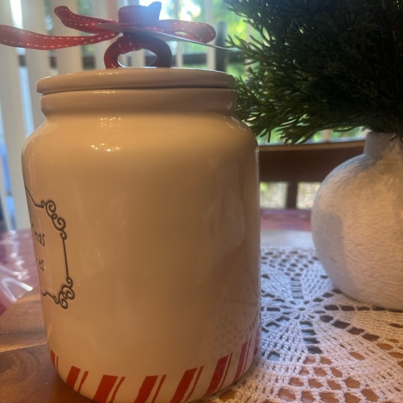 Rae Dunn Christmas Cookies Jar - White and Red - Picture 3 of 6
